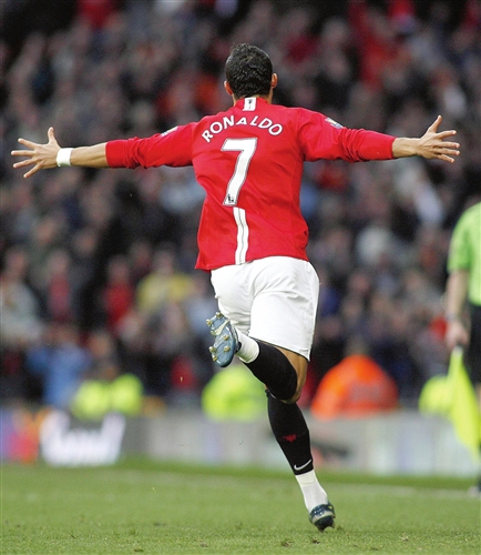 並且在低谷 並且在低谷